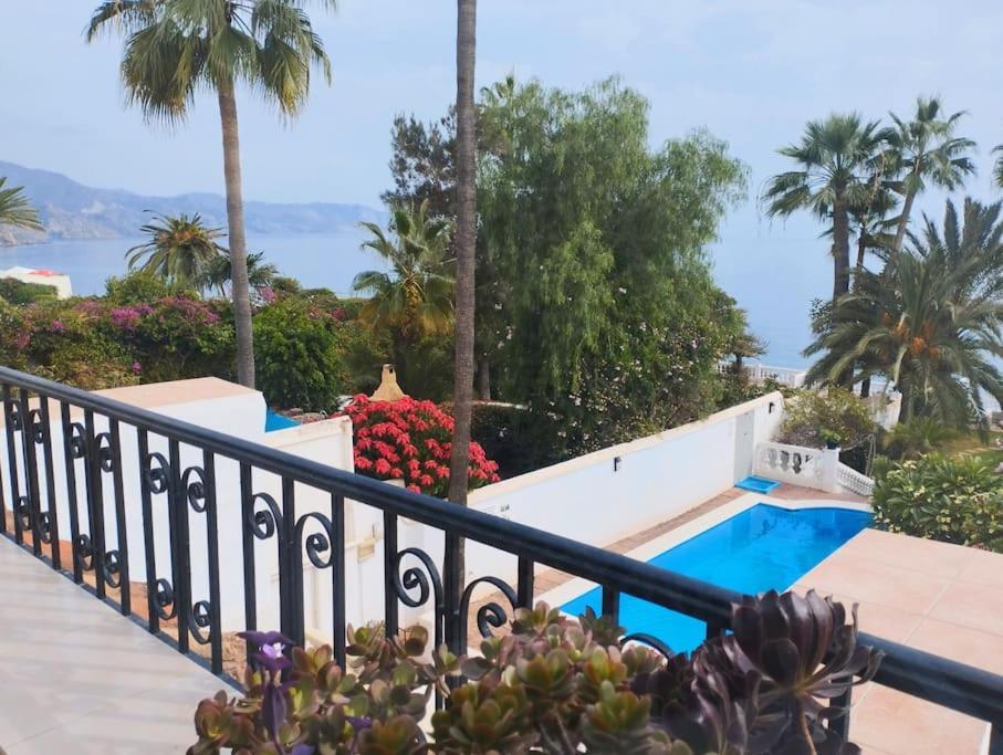 Beautiful 2 Bedroom In Calle Carabeo, Nerja Εξωτερικό φωτογραφία