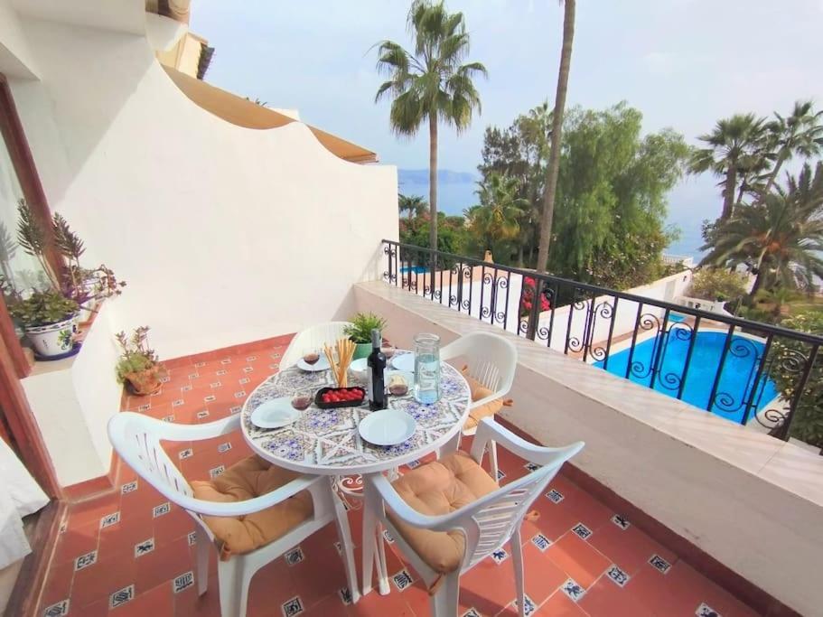 Beautiful 2 Bedroom In Calle Carabeo, Nerja Εξωτερικό φωτογραφία